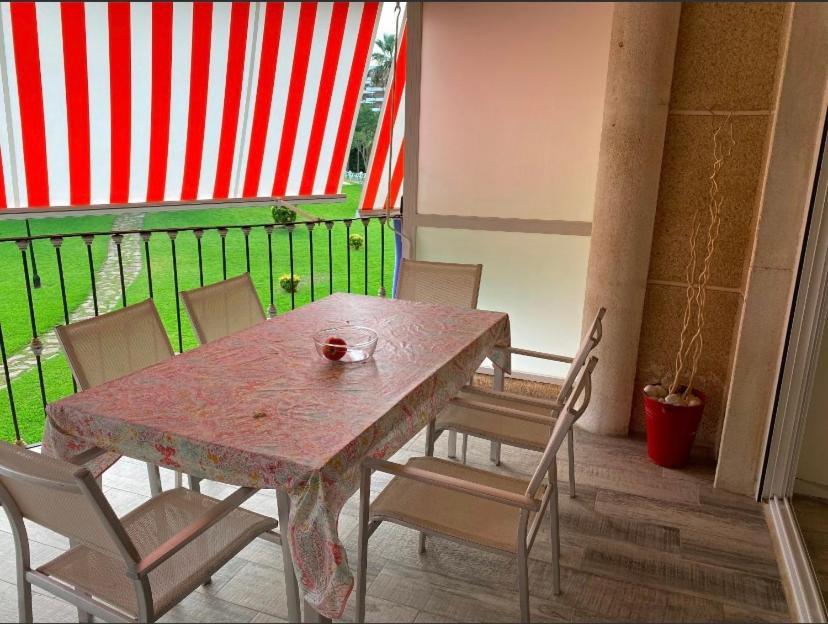 Apartamento Los Carmenes, Playa De Gandia Ngoại thất bức ảnh